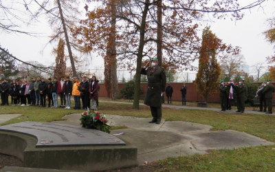 Ředitel Krajského vojenského velitelství Hradec Králové uctil památku válečných hrdinů